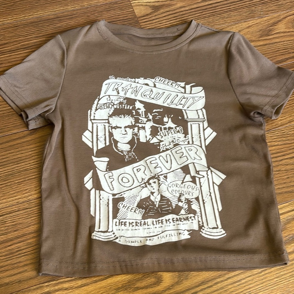 y2k crop top with designs